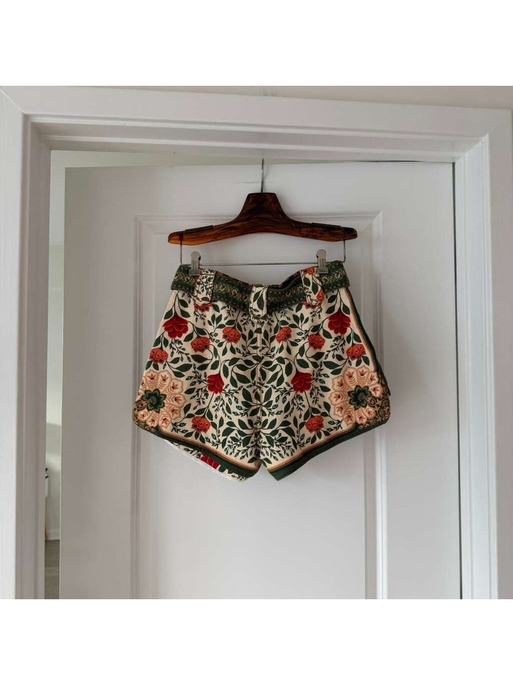 Farm Rio Sand Garden Tapestry Shorts - Picture 7 of 7